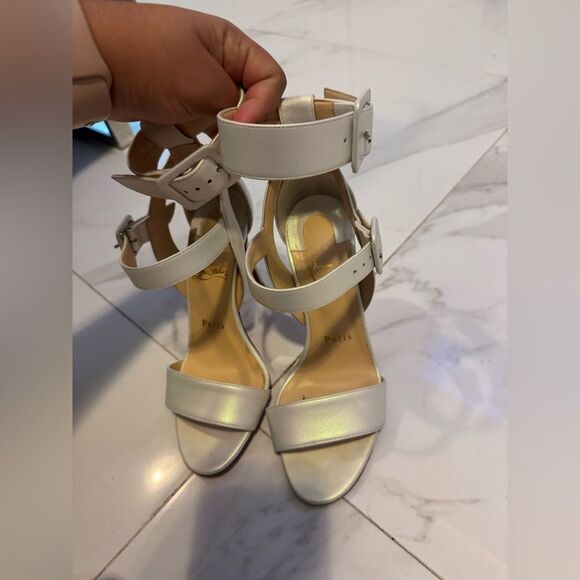 Christian Louboutin White Stiletto Heels with Peep-Toe style is Multipot - Picture 3 of 11